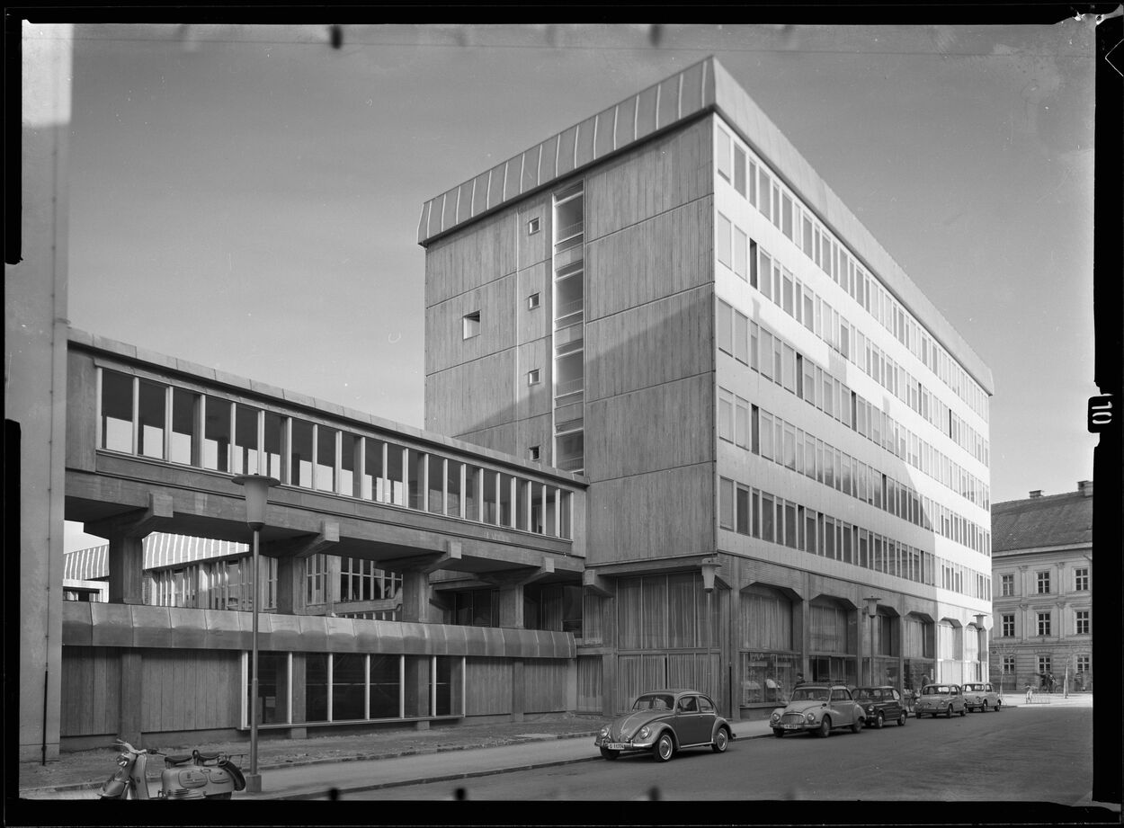 [ab] Ljudska pravica Print Works, photo Janez Kališnik