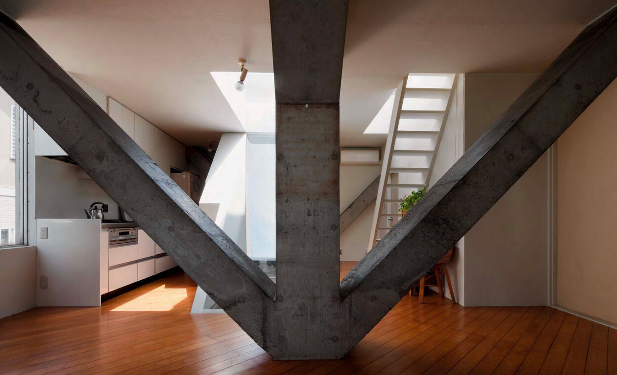 Kazuo Shinohara, House in Uehara, 1976, interior. Photo by Hiroshi Ueda.
