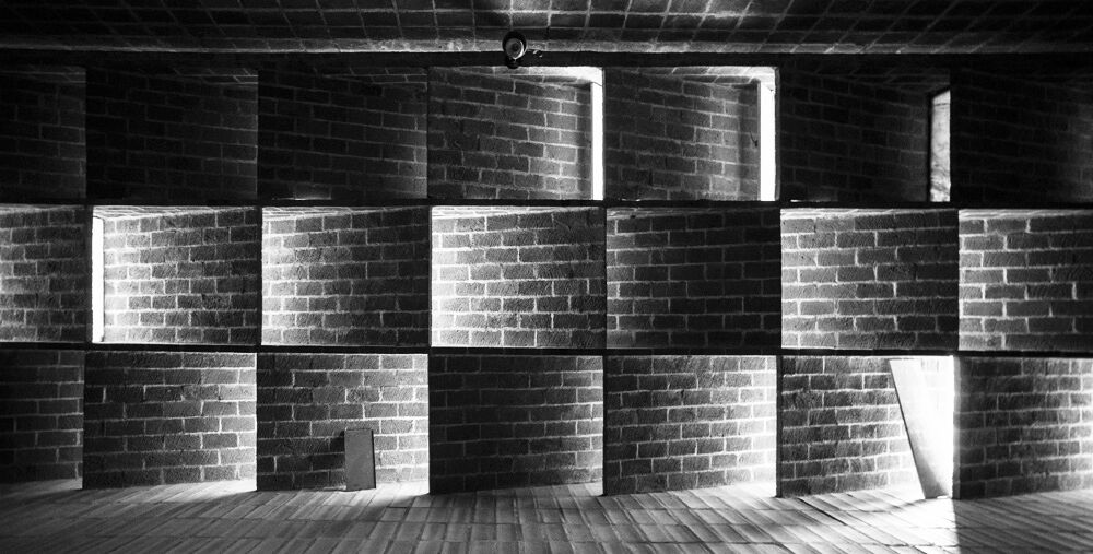 Church of Christ the Worker, Atlántida, Interior View Towards Entrance Wall. Photo by Nader Tehrani