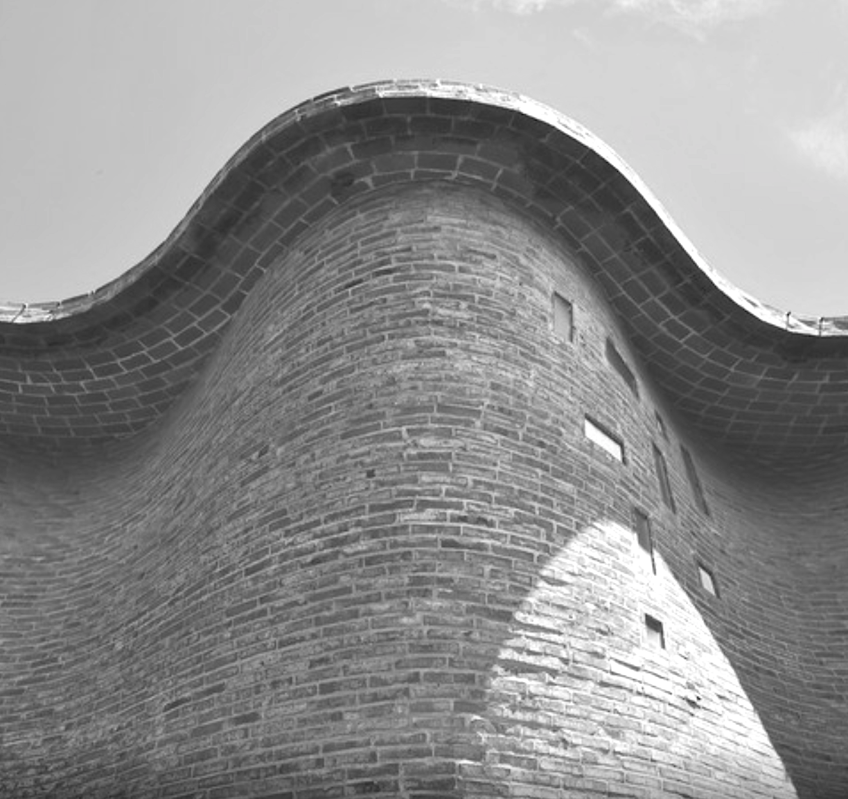 Church of Christ the Worker, Atlántida, Cornice detail. Photo by Ing. Gonzalo Larrambebere, Courtesy of Dieste Y Montañez S.A.