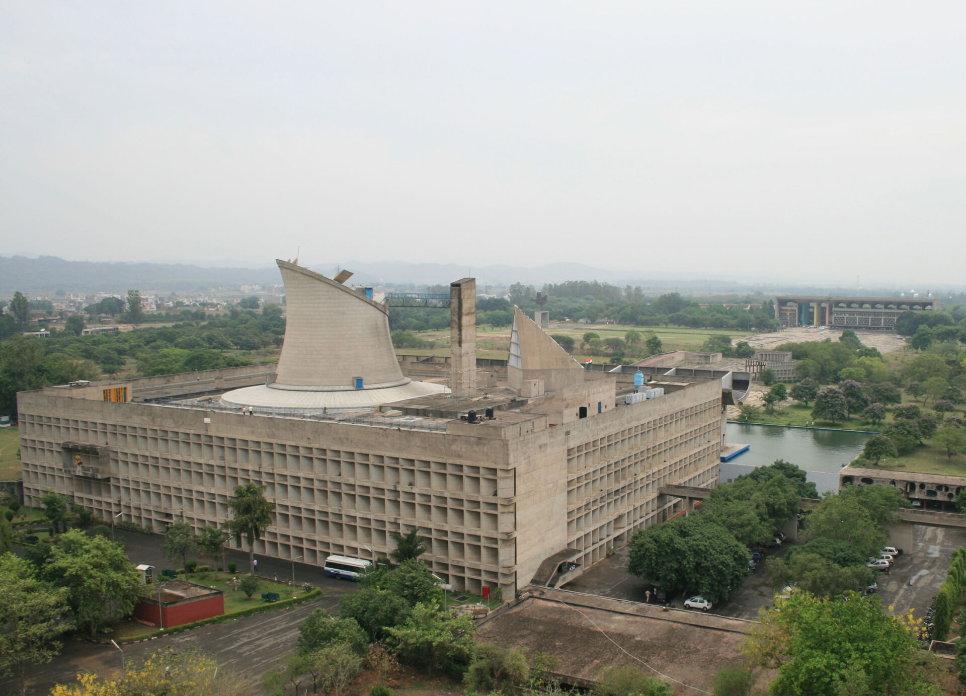 Roof, Assembly Hall, Chandigarh. Le Corbusier, 1951. Photograph: Eduardo Guiot. CC BY 2.0.