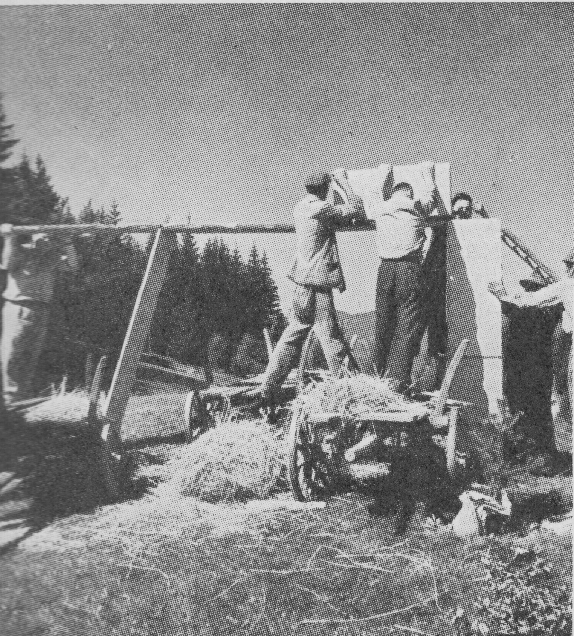 Documentation of the building process of Spomenik na Šipku by Vladimir Braco Mušič, near Špitalič, today Slovenia (1958). Source: Arhitekt journal, 2, 1960.